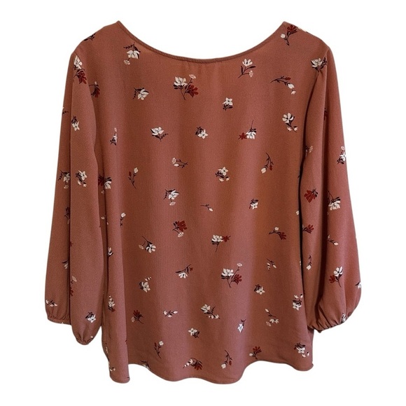 Pink Republic Pink Floral Blouse with Front Twist Size Large - Picture 3 of 9